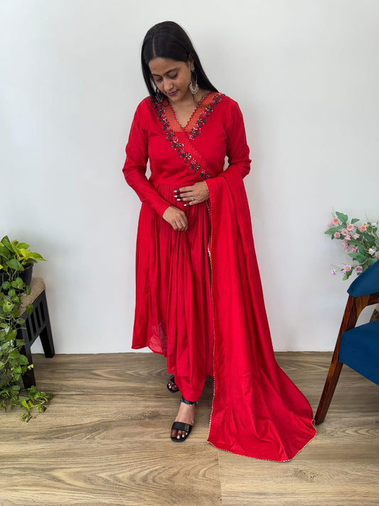 Presenting By New Party Wear L@@K Pure Mul cotton Chanderi &nbsp;Silk Gown P@nt With Dupatta