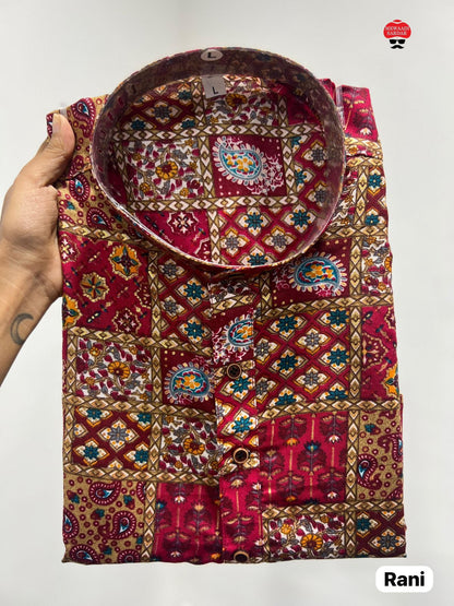 Printed kurta with foil print for rich look