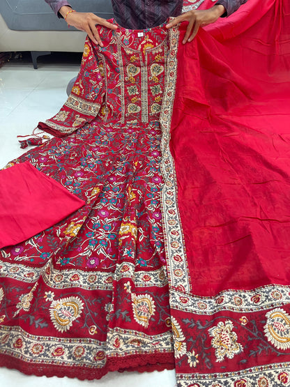 Flared Kurta for that perfect royal look🌻🌸