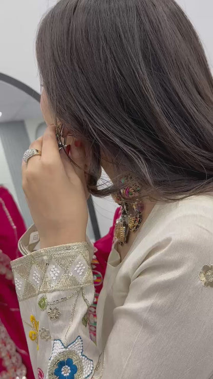 👗💌Launching Wedding wear Lehenga Choli With Cancan👗💌